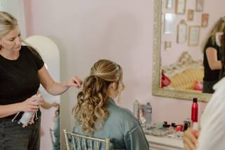 Blush Avenue Hair and Makeup - 7