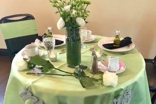 Simply Unique Flowers & Gifts - 9