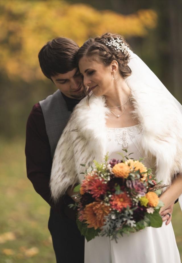 Mia Hair Stylist & Makeup Artist - 3