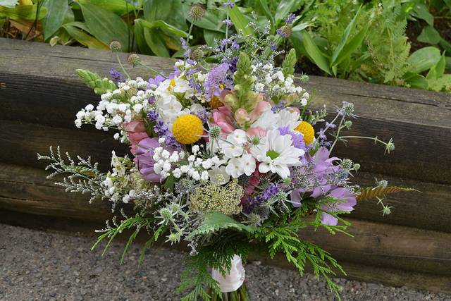 Blooms & Beyond 3