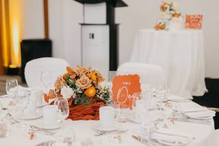 Brookstreet Hotel - 7