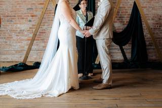 Nancy Carubba Licensed Officiant/ Ananda Love - 5