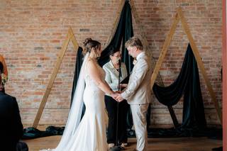 Helen's Bridal and Evening Wear - 7