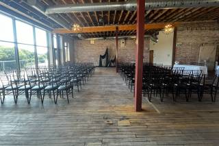 Rivers Edge at the Arlington Hotel - 8