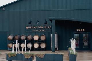 Queenston Mile Vineyard - 6