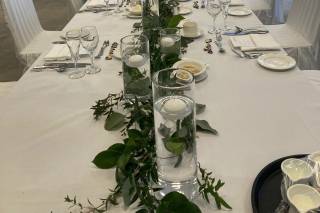 Set The Mood Decor 2