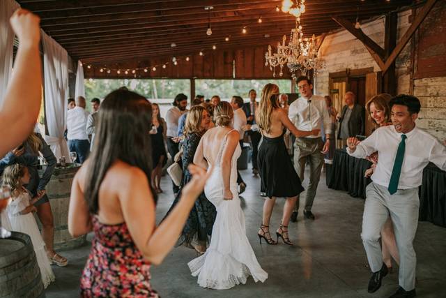 Maan Farms Market & Estate Winery 5