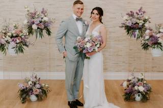 Cedar & Stem Floral Design - 10