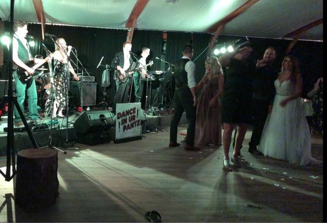 Dance in UR Pantz Band - 1