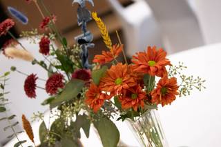 Kelly's Flowers & Gift Boutique - 12