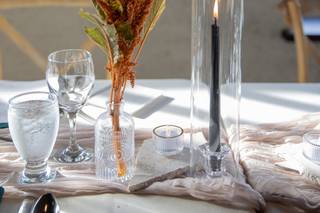 Kelly's Flowers & Gift Boutique - 9