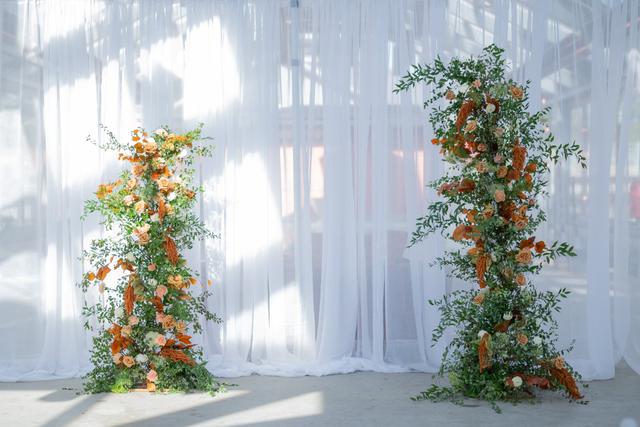 Kelly's Flowers & Gift Boutique - 3