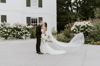 Rose Vine Studios (Photo & Video) - 16
