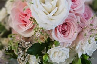 First Comes Love Weddings & Floral Designs - 6