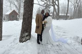 Elope Niagara's Little Log Wedding Chapel - 6