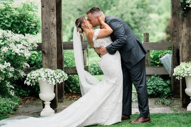 Century Barn Weddings 1