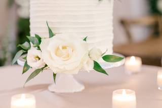 Willow Cakes & Pastries - 7