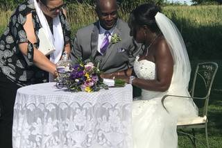 Rev. Darcelle Runciman - Your Wedding Officiant ~ The Infinity Centre - 5