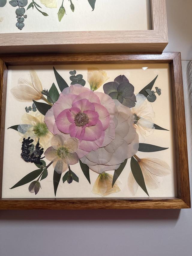 Impressed Flower - 4