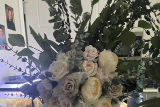 Honor & Grace Floral Design - 15