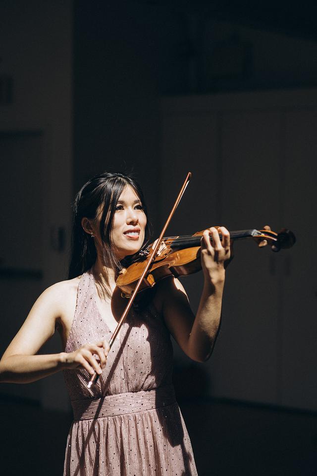 Kate Luo Violin - 2