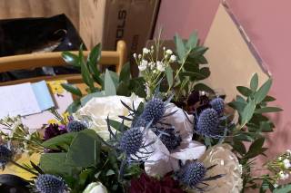 Fresh Flowers by Leanne - 2