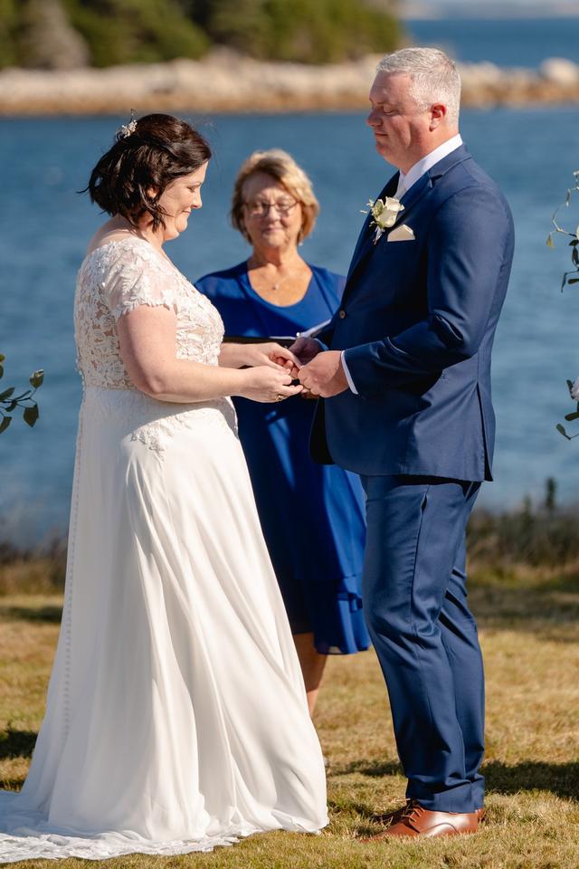 Wedding Ceremonies Personalized for You | Cathy Gillis - 3