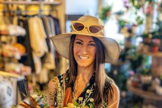 Kelly's Flowers & Gift Boutique - 5