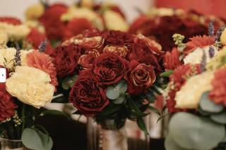 Heaneys Flowers - 11