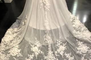 Bisou Bridal 1