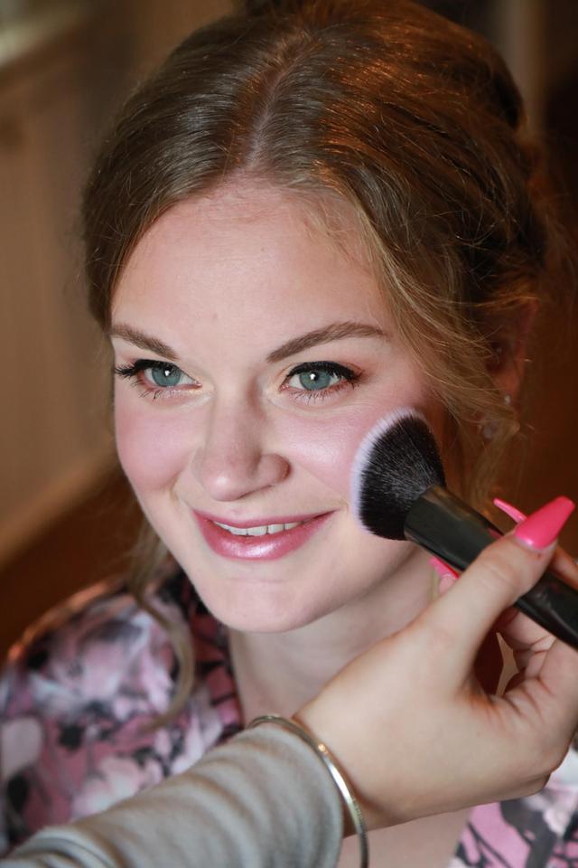 Lyoness Beauty Services - 2