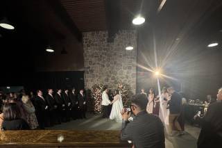Livingituplaura Wedding and Event Planner - 6