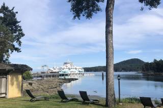 Galiano Oceanfront Inn and Spa - 2