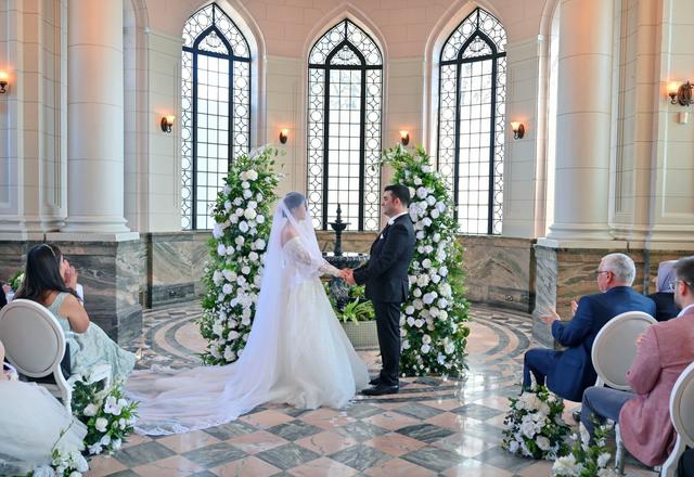 Pristine Designs and Decor - 1