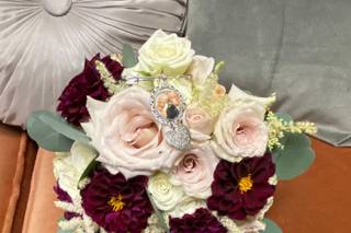 Set The Mood Decor - 8