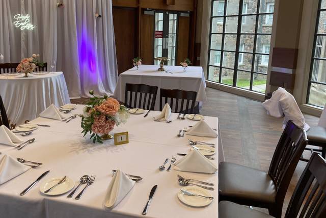 Beautiful Linen Rentals and Design 2