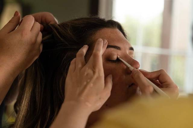 Ador Makeup Art 5