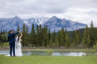 Elope In Banff - 10
