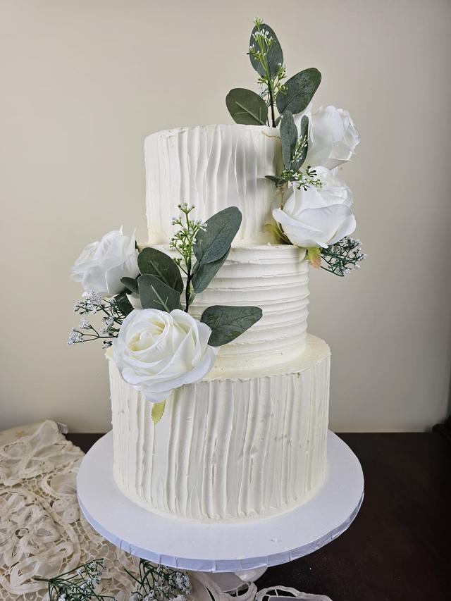 Decadent Cakes By Amber - 1