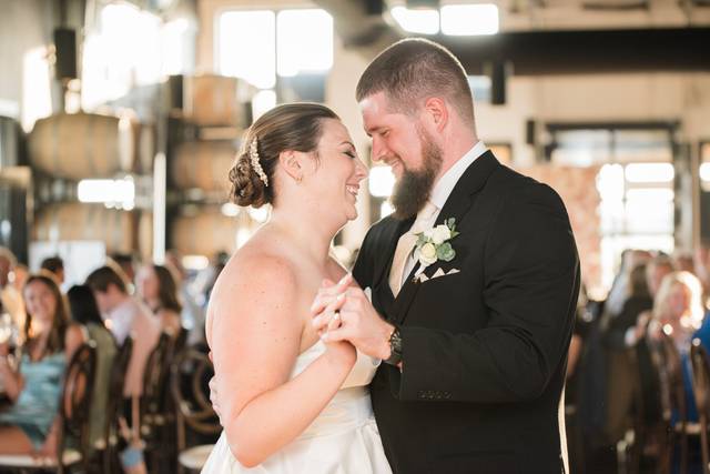 Loverly Weddings 2