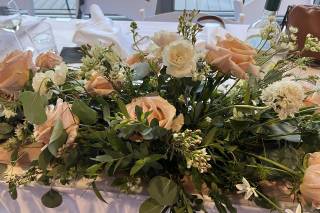 Blue Lakes floral design - 15