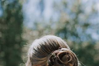 Brenda Bakker En Suite Hair and Makeup - 1