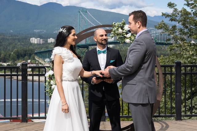 Dynamic Weddings - Planning & Coordination 4