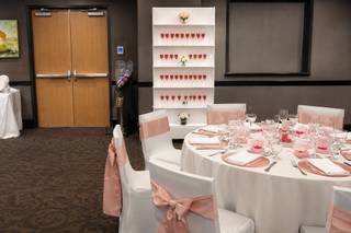 Delta Hotels by Marriott Kamloops - 6