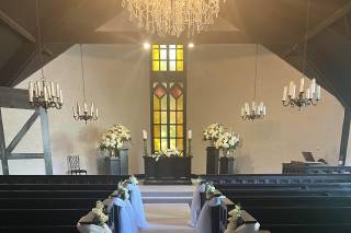 Luxe Designs - Planning, Florals, and Decor - 9