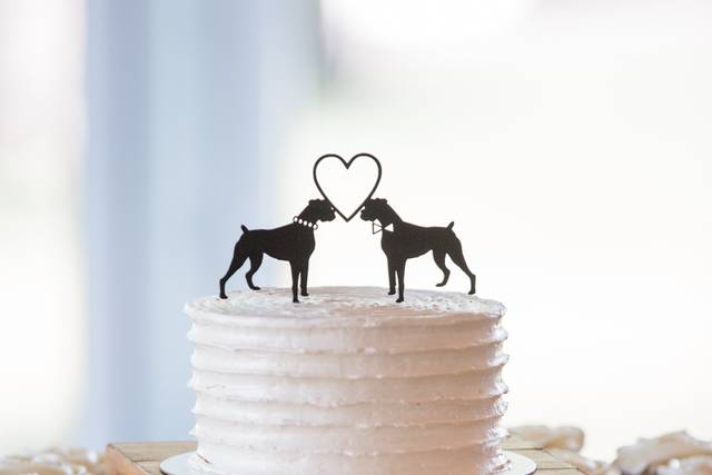 SWIRL Custom Cakes & Desserts 5