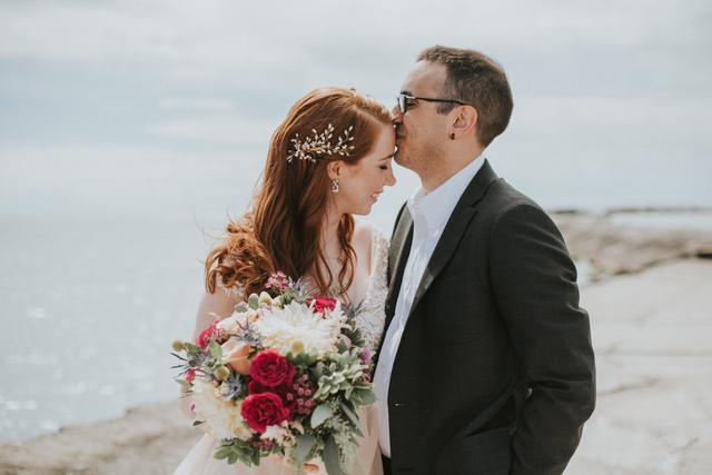 White Canvas Photo - 3