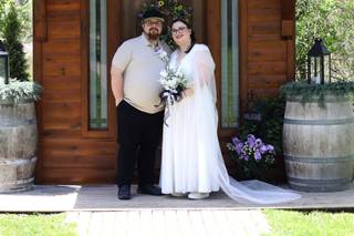 Elope Niagara's Little Log Wedding Chapel - 5