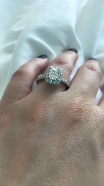 Every one's rings are stunning ! Here is mine :) 