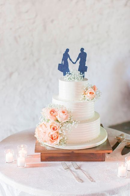 Cake topper